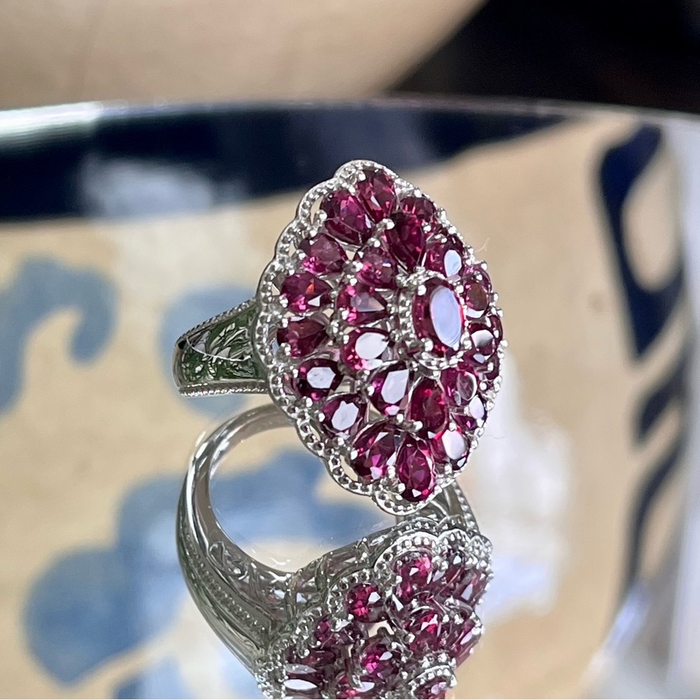 🌹Exquisite🌹 Red Garnet Cocktail Ring In Sterling Silver Size 5 - Picture 9 of 11
